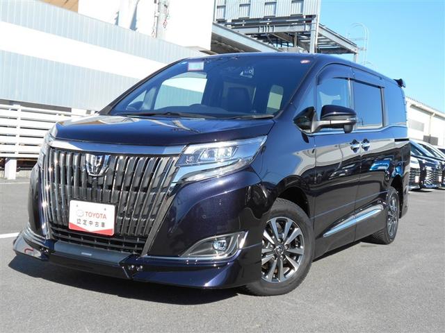 エスクァイア(トヨタ) Ｇｉ　プレミアムパッケージ　ブラックテーラード　４ＷＤ　フルセグ　メモリーナビ　ＤＶＤ再生　ミュージックプレイヤー接続可　バックカメラ　衝突被害軽減システム　ＥＴＣ　ドラレコ　両側電動スライド　ＬＥＤヘッドランプ　乗車定員７人　３列シート 中古車画像