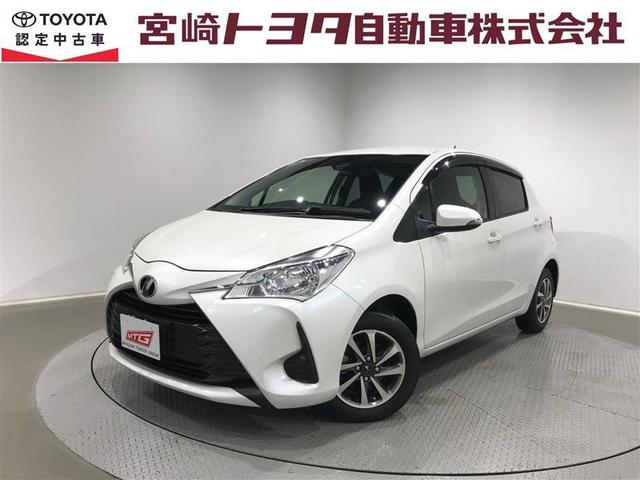 ヴィッツ(トヨタ) Ｆ　キーレスリモコン　アルミホイール　デュアルエアバック　衝突軽減装置　運転席エアバッグ　イモビライザー　パワーウインドウ　ＥＳＣ　パワステ　エアコン　ＡＢＳ　スマ−トキ−　記録簿 中古車画像