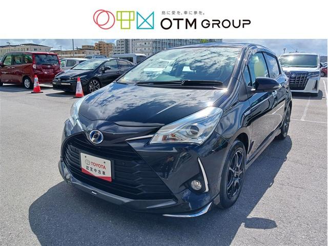 ヴィッツ(トヨタ) ハイブリッドＦ　セーフティーエディションＩＩＩ　フルセグ　メモリーナビ　ＤＶＤ再生　ミュージックプレイヤー接続可　バックカメラ　衝突被害軽減システム　ＥＴＣ　ドラレコ　ＬＥＤヘッドランプ　フルエアロ　記録簿 中古車画像