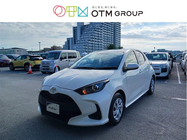 沖縄県豊見城市の中古車ならヤリス Ｘ　メモリーナビ　ミュージックプレイヤー接続可　バックカメラ　衝突被害軽減システム　ＥＴＣ