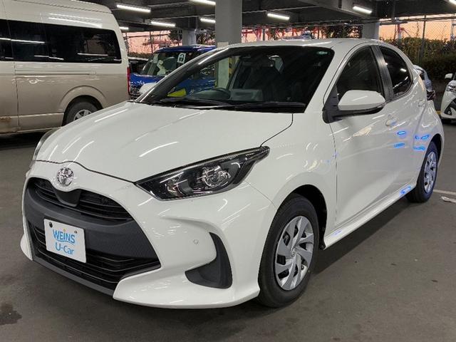 ヤリス(トヨタ) Ｘ　ＰＣＳ　スマートキーシステム　元レンタカー　横滑り防止装置付き　ワイヤレスキー　バックガイドモニター　盗難防止　サイドエアバック　エアコン　Ｗエアバッグ　パワーウインドウ　ＥＴＣ付き　パワステ　ナビ 中古車画像