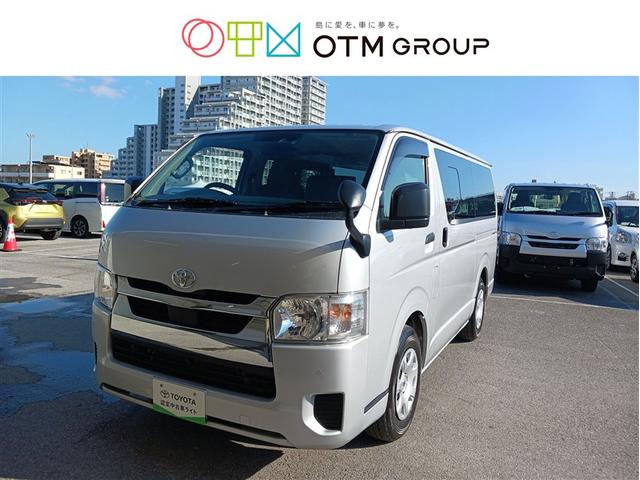 トヨタ ハイエースバン