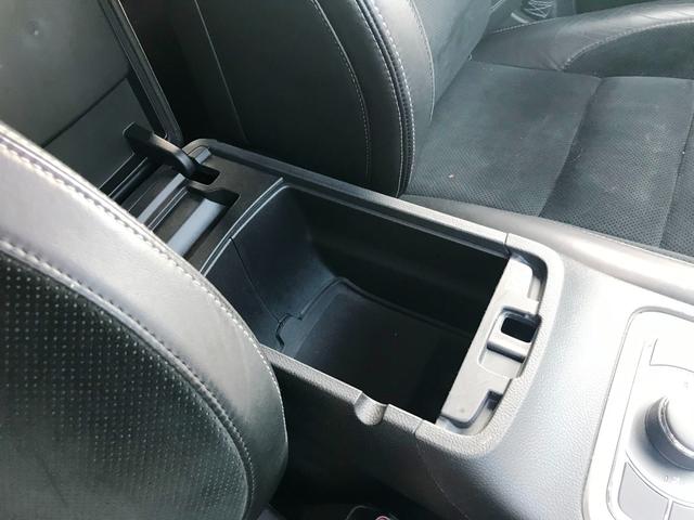 SRT8 ベイパー フルセグナビ ハーフレザー サンルーフ(36枚目)