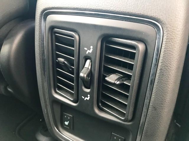 SRT8 ベイパー フルセグナビ ハーフレザー サンルーフ(43枚目)