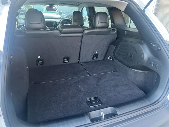 リミテッド 禁煙車 黒レザー フルセグナビ カープレイ対応 ACC LEDライト 電動シート シートヒーター シートメモリー ブラインドスポットモニター 衝突軽減B ハンズフリーパワーゲート Bカメラ ETC(55枚目)
