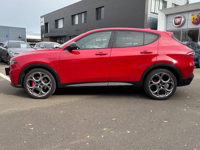 トナーレ ヴェローチェ 電子制御サスペンション 電動ブラックレザーシート ベンチレーション シートヒーター 純正ナビゲーション マトリクスLEDライト 360度バックカメラ アップルカープレイ対応 純正20インチアルミ(8枚目)