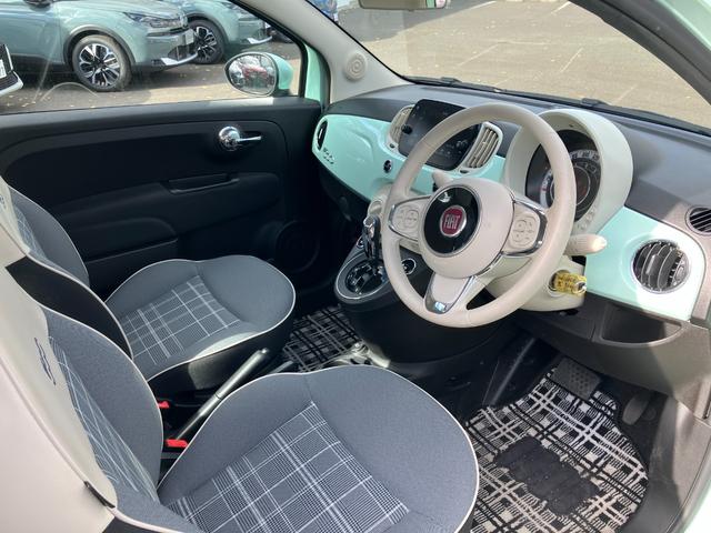 内装の細かなところもクリーニングしております！