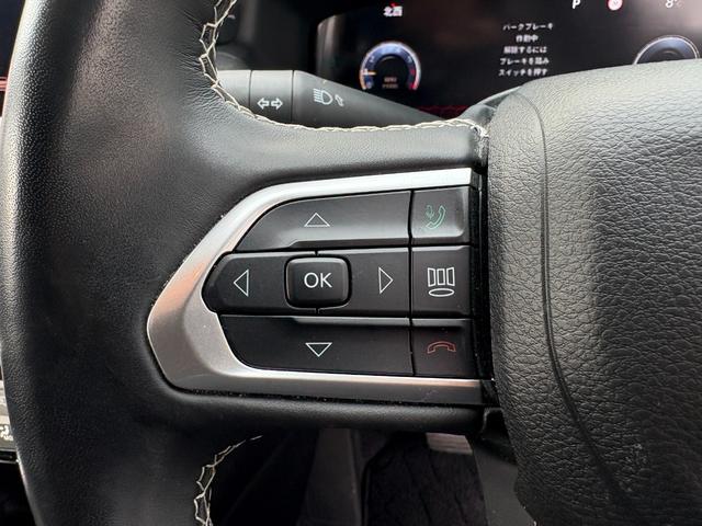 ジープ・コンパス Ｓモデル　特別限定仕様車　フルセグナビ　レザー　ＡＣＣ　ＬＥＤライト　カープレイ　電動リアゲート　衝突軽減Ｂ　レーンセンサー　ブラインドスポットモニター　Ｂカメラ　ＥＴＣ２．０　純正１９インチＡＷ（63枚目）