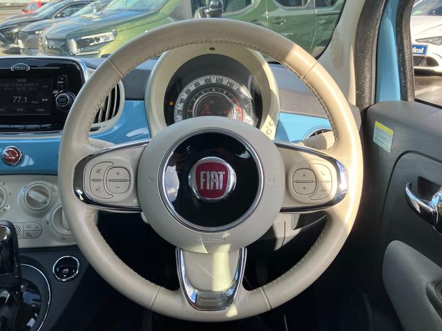 ５００ ツインエア　ポップ　廃番色ブルーヴォラーレ　Ｂｌｕｅｔｏｏｔｈ付き純正モニター　ＥＴＣ　ＬＥＤデイライト　純正１４インチホイール　ＥＴＣ　デュアロジックミッション　ステアリングスイッチ　アイドリングストップ（54枚目）