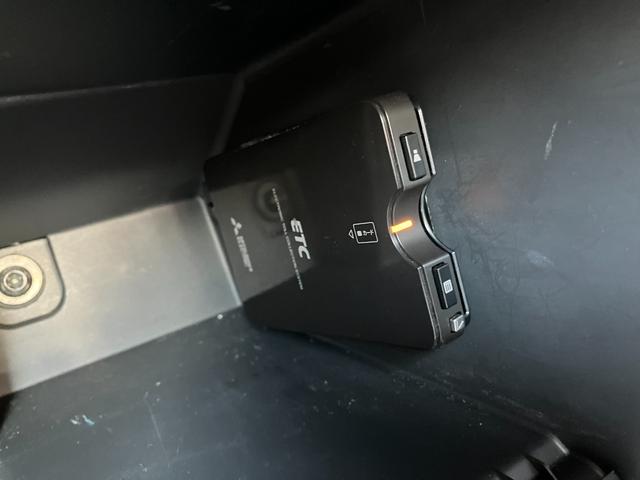 ５００ ツインエア　ポップ　廃番色ブルーヴォラーレ　Ｂｌｕｅｔｏｏｔｈ付き純正モニター　ＥＴＣ　ＬＥＤデイライト　純正１４インチホイール　ＥＴＣ　デュアロジックミッション　ステアリングスイッチ　アイドリングストップ（58枚目）