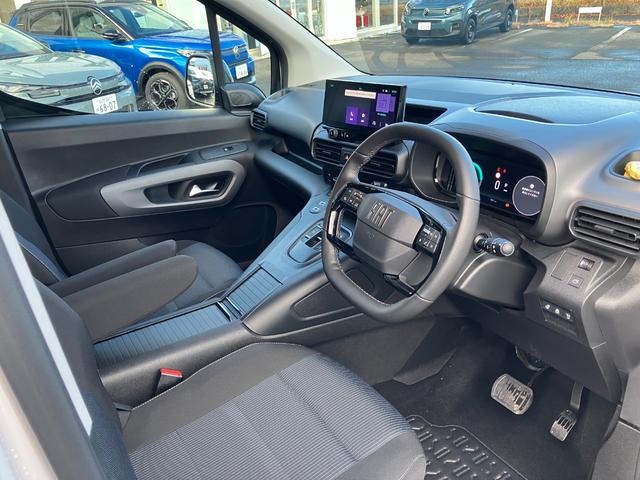 ドブロ ベースグレード　ＬＥＤヘッドライト　ステアリングヒーター　アップルカープレイ　アンドロイドオート　アダプティブクルコン　ブラインドスポットモニター　アクティブセーフティブレーキ　純正１６インチアルミホイール（53枚目）