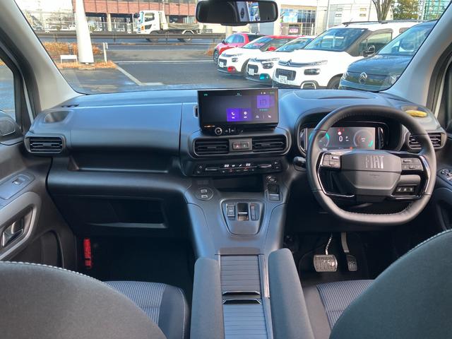 ドブロ ベースグレード　ＬＥＤヘッドライト　ステアリングヒーター　アップルカープレイ　アンドロイドオート　アダプティブクルコン　ブラインドスポットモニター　アクティブセーフティブレーキ　純正１６インチアルミホイール（56枚目）