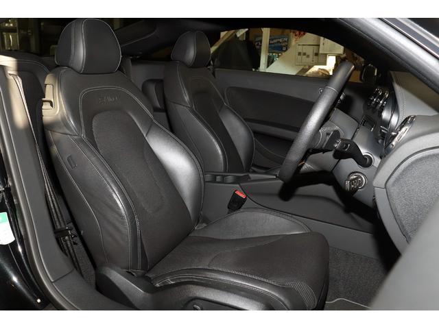 ＴＴクーペ ２．０ＴＦＳＩ　クワトロ　Ｓラインパッケージ（7枚目）