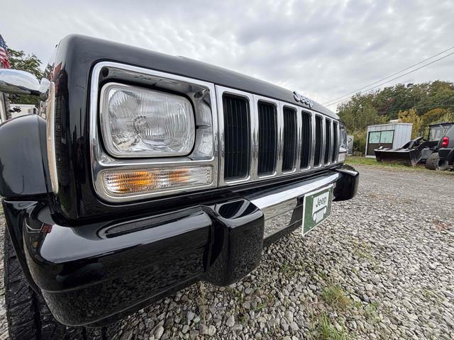 ジープ・チェロキー リミテッド　Ｘｊ最終型　４ＷＤ　ドライブレコーダー　オートクルーズコントロール　パワーシート　ＴＶ　アルミホイール　革シート　ＡＴ　ＡＢＳ　エアコン　キーレス（7枚目）