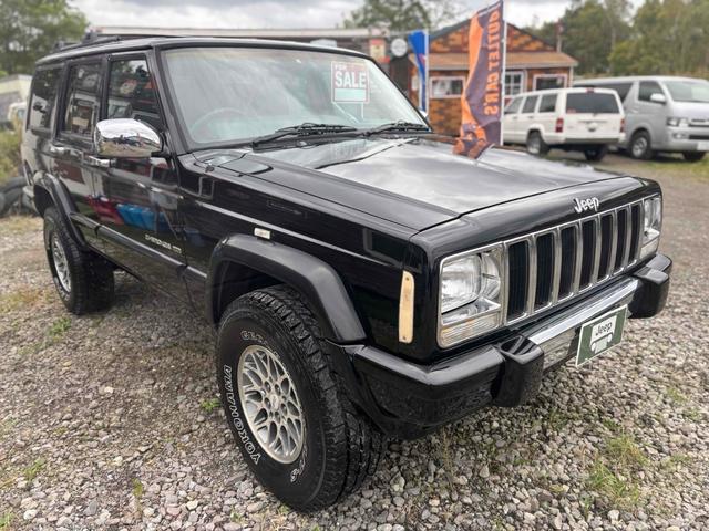 ジープ・チェロキー リミテッド　Ｘｊ最終型　４ＷＤ　ドライブレコーダー　オートクルーズコントロール　パワーシート　ＴＶ　アルミホイール　革シート　ＡＴ　ＡＢＳ　エアコン　キーレス（29枚目）