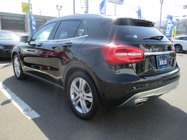 GLA250 4マチック 電動半革 フルセグナビ サンルーフ(7枚目)