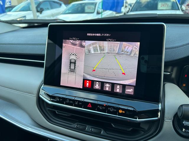 最新鋭の自社整備工場にて、車検・点検は勿論の事、あらゆるご要望にお応えすべく輸入車ディーラーならではの最新のコンピューターシステムとベテランの整備士がバックＵＰ！