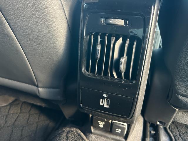 展示場に無いお車も全国からお探し致します！