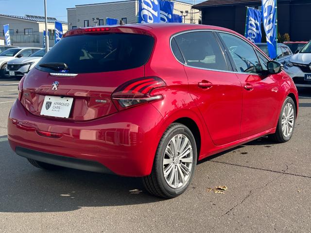 グループ総在庫６００台の中からご希望のお車をお探し致します。まずは、お問い合わせくださいませ。