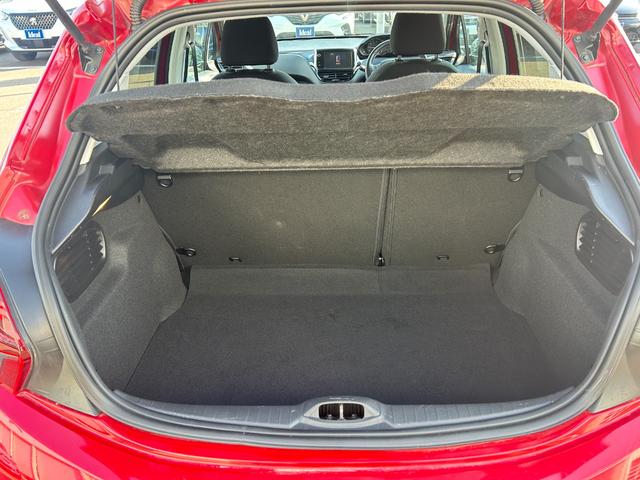 専任の研修を受け熟練したメカニックが大切にご納車整備させていただきます。アフターメンテナンス・ご遠方のメンテナンス・カスタム等なんでもご相談ください！