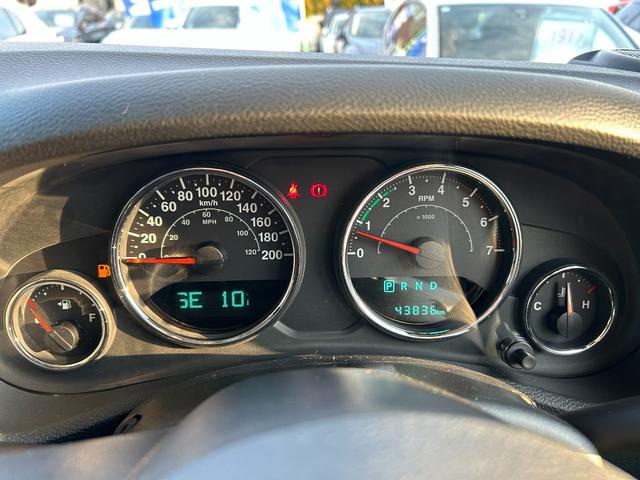 ジープ・ラングラーアンリミテッド スポーツ フルセグナビ 関東仕入 純正18AW クルーズコントロール ETC バック&サイドカメラ Bluetooth接続可 キーレス CD&DVD再生可 フォグライト ミュージックプレイヤー接続可(25枚目)