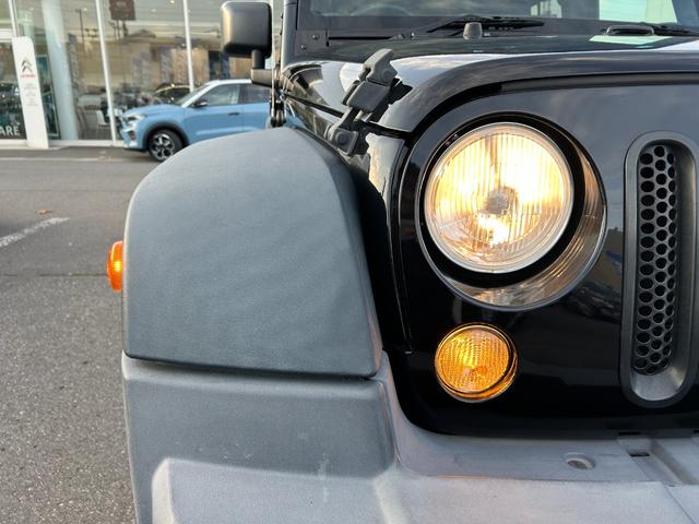 ジープ・ラングラーアンリミテッド スポーツ フルセグナビ 関東仕入 純正18AW クルーズコントロール ETC バック&サイドカメラ Bluetooth接続可 キーレス CD&DVD再生可 フォグライト ミュージックプレイヤー接続可(40枚目)