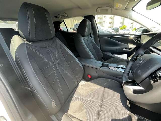 DS4 エトワール ブルーHDi 黒半革電動シート・純正ナビ・マトリクスLEDビジョン・ACC・純正19インチAW・全周囲カメラ・シートヒーター・ステアリングヒーター・プロキシミティスマートキー・アクティブセーフティ(27枚目)