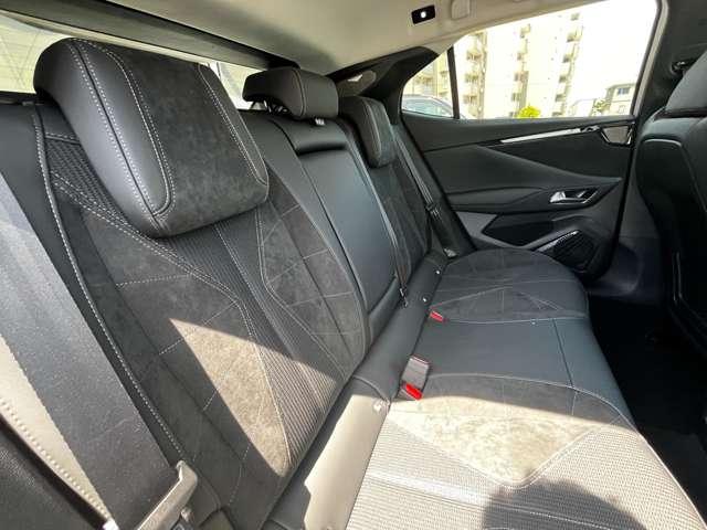 DS4 エトワール ブルーHDi 黒半革電動シート・純正ナビ・マトリクスLEDビジョン・ACC・純正19インチAW・全周囲カメラ・シートヒーター・ステアリングヒーター・プロキシミティスマートキー・アクティブセーフティ(30枚目)