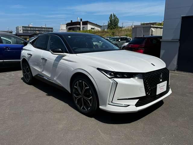 DS4 エトワール ブルーHDi 黒半革電動シート・純正ナビ・マトリクスLEDビジョン・ACC・純正19インチAW・全周囲カメラ・シートヒーター・ステアリングヒーター・プロキシミティスマートキー・アクティブセーフティ(74枚目)
