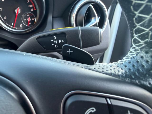 CLAクラス CLA220 4マチック レーダーセーフティP 関東仕入 黒革シート フルセグナビ LEDライト 衝突軽減 アクティブクルコン レーンアシスト ブラインドスポット ATハイビーム 純正18AW シートヒーター バックカメラ(29枚目)