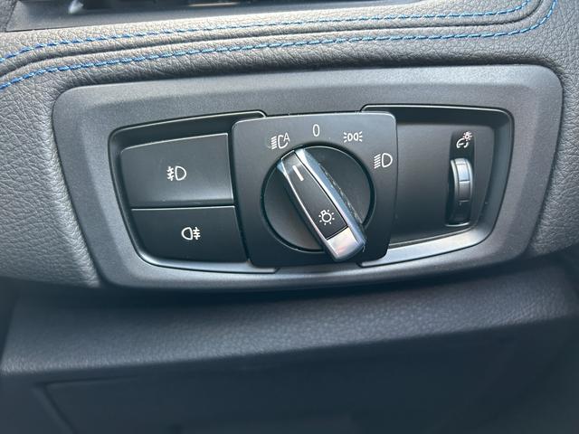 2シリーズ 225i xDriveアクティブツアラー Mスポーツ 関西仕入 インテリセーフティ 純正ナビ LEDライト 衝突軽減 レーンアシスト 純正18AW 電動テールゲート シートヒーター 電動シート 前後ソナー バックカメラ Bluetooth接続(27枚目)