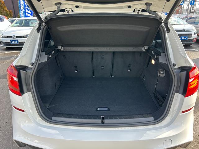 2シリーズ 225i xDriveアクティブツアラー Mスポーツ 関西仕入 インテリセーフティ 純正ナビ LEDライト 衝突軽減 レーンアシスト 純正18AW 電動テールゲート シートヒーター 電動シート 前後ソナー バックカメラ Bluetooth接続(39枚目)