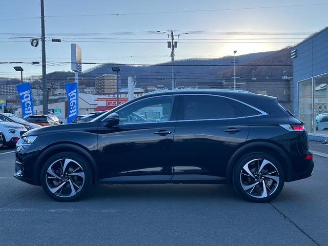 ＤＳ７クロスバック グランシック　ピュアテック　オペラ内装　ナイトビジョン　ガラスサンルーフ　１オーナー　フルセグナビ　純正２０ＡＷ　ＬＥＤライト　ＡＣＣ　ＥＴＣ　全周囲カメラ　カープレイ　シートヒーター＆クーラー　電動リアゲート　ＡＴハイビーム（8枚目）