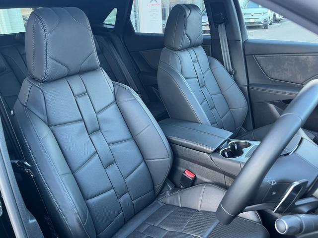 ＤＳ７クロスバック グランシック　ピュアテック　オペラ内装　ナイトビジョン　ガラスサンルーフ　１オーナー　フルセグナビ　純正２０ＡＷ　ＬＥＤライト　ＡＣＣ　ＥＴＣ　全周囲カメラ　カープレイ　シートヒーター＆クーラー　電動リアゲート　ＡＴハイビーム（11枚目）