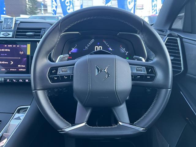 ＤＳ７クロスバック グランシック　ピュアテック　オペラ内装　ナイトビジョン　ガラスサンルーフ　１オーナー　フルセグナビ　純正２０ＡＷ　ＬＥＤライト　ＡＣＣ　ＥＴＣ　全周囲カメラ　カープレイ　シートヒーター＆クーラー　電動リアゲート　ＡＴハイビーム（17枚目）