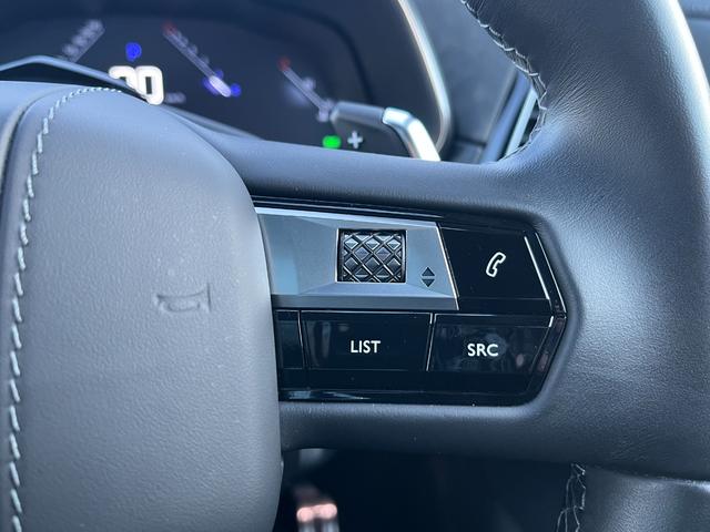 ＤＳ７クロスバック グランシック　ピュアテック　オペラ内装　ナイトビジョン　ガラスサンルーフ　１オーナー　フルセグナビ　純正２０ＡＷ　ＬＥＤライト　ＡＣＣ　ＥＴＣ　全周囲カメラ　カープレイ　シートヒーター＆クーラー　電動リアゲート　ＡＴハイビーム（26枚目）