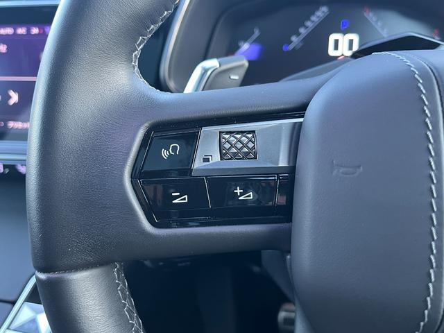 ＤＳ７クロスバック グランシック　ピュアテック　オペラ内装　ナイトビジョン　ガラスサンルーフ　１オーナー　フルセグナビ　純正２０ＡＷ　ＬＥＤライト　ＡＣＣ　ＥＴＣ　全周囲カメラ　カープレイ　シートヒーター＆クーラー　電動リアゲート　ＡＴハイビーム（27枚目）