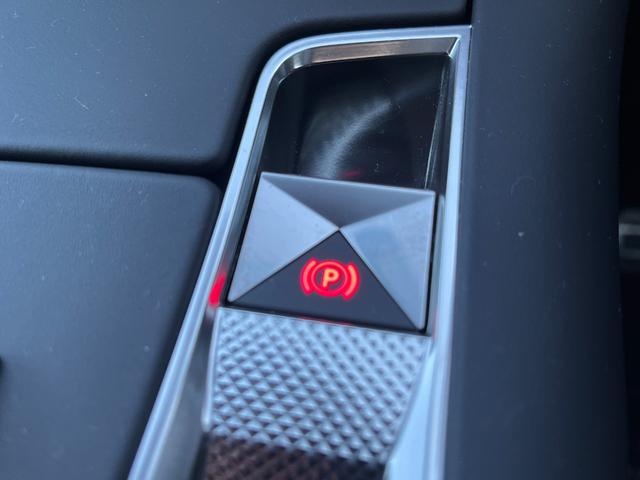 ＤＳ７クロスバック グランシック　ピュアテック　オペラ内装　ナイトビジョン　ガラスサンルーフ　１オーナー　フルセグナビ　純正２０ＡＷ　ＬＥＤライト　ＡＣＣ　ＥＴＣ　全周囲カメラ　カープレイ　シートヒーター＆クーラー　電動リアゲート　ＡＴハイビーム（39枚目）