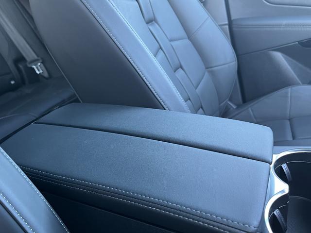 ＤＳ７クロスバック グランシック　ピュアテック　オペラ内装　ナイトビジョン　ガラスサンルーフ　１オーナー　フルセグナビ　純正２０ＡＷ　ＬＥＤライト　ＡＣＣ　ＥＴＣ　全周囲カメラ　カープレイ　シートヒーター＆クーラー　電動リアゲート　ＡＴハイビーム（43枚目）