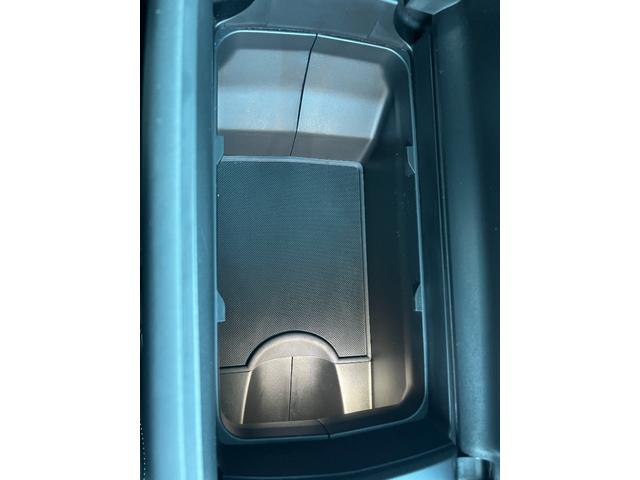 ＤＳ７クロスバック グランシック　ピュアテック　オペラ内装　ナイトビジョン　ガラスサンルーフ　１オーナー　フルセグナビ　純正２０ＡＷ　ＬＥＤライト　ＡＣＣ　ＥＴＣ　全周囲カメラ　カープレイ　シートヒーター＆クーラー　電動リアゲート　ＡＴハイビーム（45枚目）