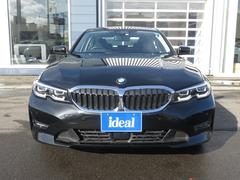 ＢＭＷ　３２０ｄ　ｘドライブ　４ＷＤ　プラスＰＫＧ入荷いたしました。 2