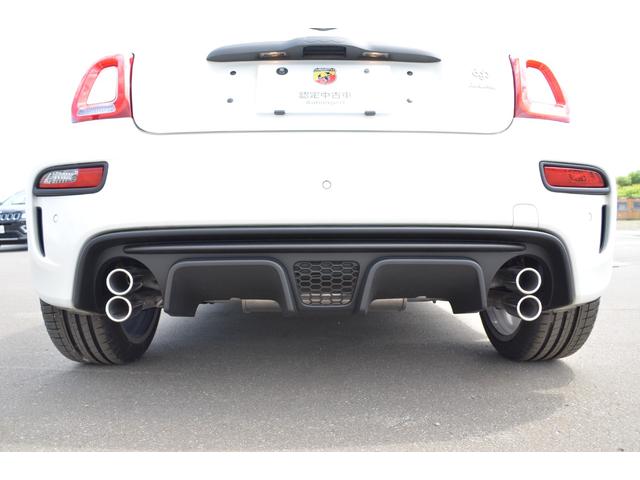 アバルト６９５ ツーリズモ　Ｂｌｕｅｔｏｏｔｈ・純正１７インチアルミホイール・パドルシフト・レザーシート（32枚目）