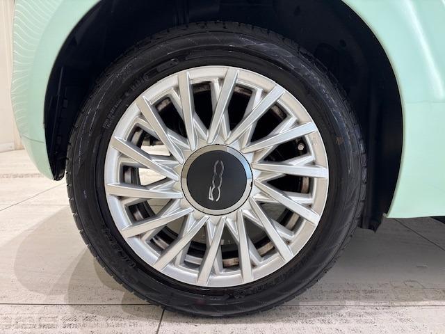 ５００ ツインエア　ラウンジ　ＨＩＤヘッドライト・クローム・障害物センサー・オーディオ・Ｂｌｕｅｔｏｏｔｈ接続・純正１５インチアルミホイール（11枚目）