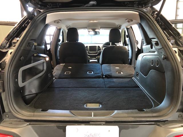 ナイトイーグル 限定車 4WD ナビ/スマートキー/アダプティブクルーズコントロール/バイキセノンヘッドライト/パワーリアゲート/アルパイン製プレミアムサウンドシステム(21枚目)