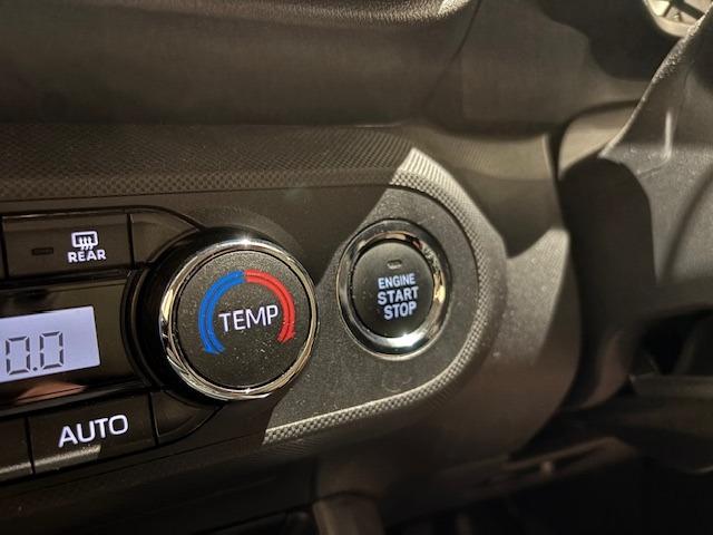 ライズ Z バックカメラ・LED・純正ナビ・フルセグ・社外ドラレコ・純正17インチアルミホイール前面衝突警報・障害物センサー・車線逸脱警報・ブラインドスポットモニター(33枚目)