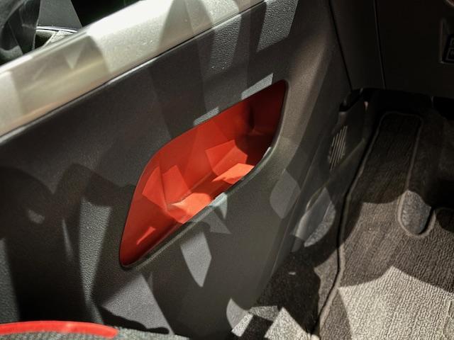 ライズ Z バックカメラ・LED・純正ナビ・フルセグ・社外ドラレコ・純正17インチアルミホイール前面衝突警報・障害物センサー・車線逸脱警報・ブラインドスポットモニター(36枚目)