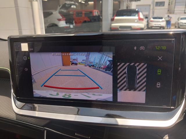 208 GT フルLEDヘッドライト 10インチタッチスクリーン アップルカープレイ アンドロイドオート バックカメラ クリアランスソナー 衝突軽減 ACC スマートキー ワイヤレスチャージ 純正17インチAW(17枚目)