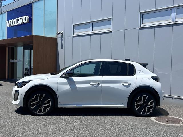 208 GT フルLEDヘッドライト 10インチタッチスクリーン アップルカープレイ アンドロイドオート バックカメラ クリアランスソナー 衝突軽減 ACC スマートキー ワイヤレスチャージ 純正17インチAW(44枚目)