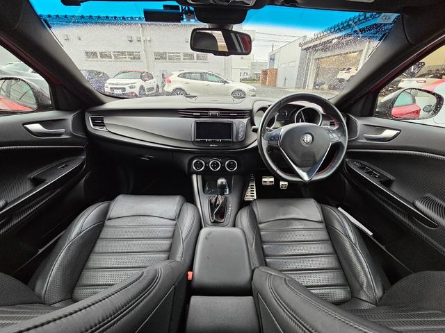 ジュリエッタ ヴェローチェ 1750 TBI フルセグナビ 電動シート キセノンライト パドルシフト クルコン ETC 純正18インチAW(51枚目)