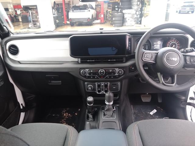 ジープ・ラングラーアンリミテッド スポーツ 後期モデル LEDライト 純正ナビ(54枚目)